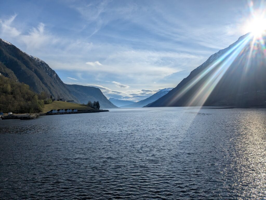 Scenic photo of the Sognefjord